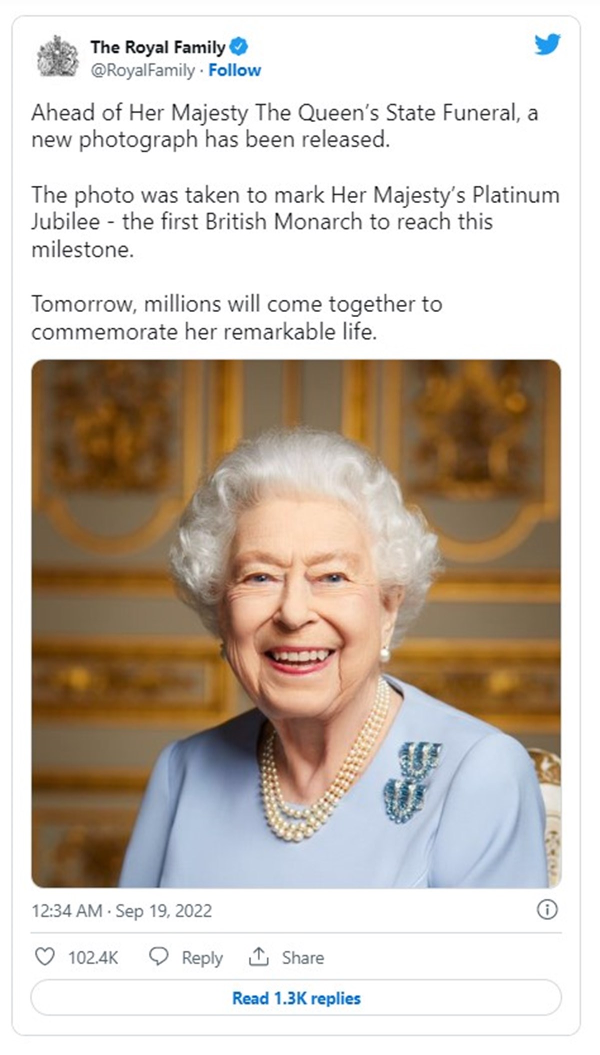 Kraliçe Elizabeth'in cenaze töreni öncesi yeni bir portresi yayınlandı - 1
