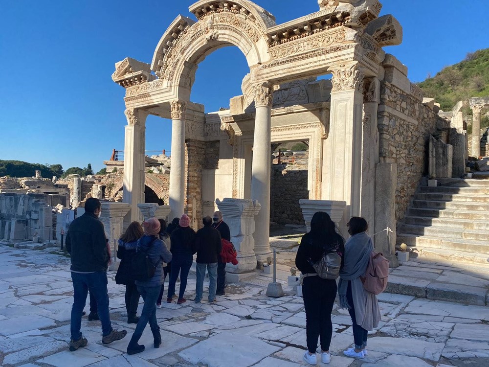 Efes Antik Kenti, pandemi döneminde de güvenli turizmin adresi oldu - 27