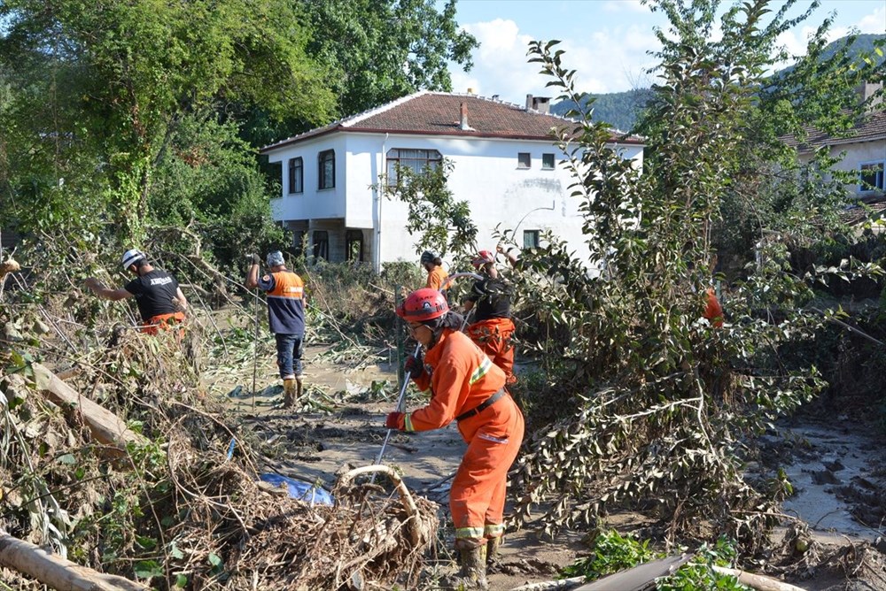 Batı Karadeniz'de sel felaketi: 3 ilde 66 can kaybı - 20
