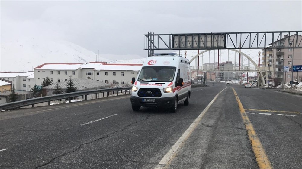 Bitlis Tatvan'da Cougar tipi helikopter düştü: 9 şehit - 6