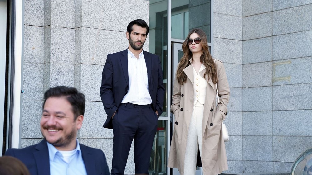 Yalı Çapkını'nın Seyran'ı Afra Saraçoğlu'ndan yeni kareler - Son Dakika Magazin