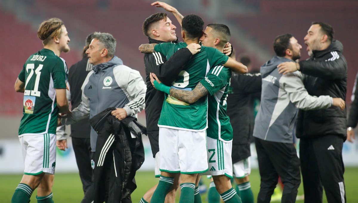 Panathinaikos, Yunanistan Kupası'nda ezeli rakibi Olympiakos'u saf dışı bıraktı Panathinaikos, Yunanistan Kupası'nda ezeli rakibi Olympiakos'u saf dışı bıraktı
