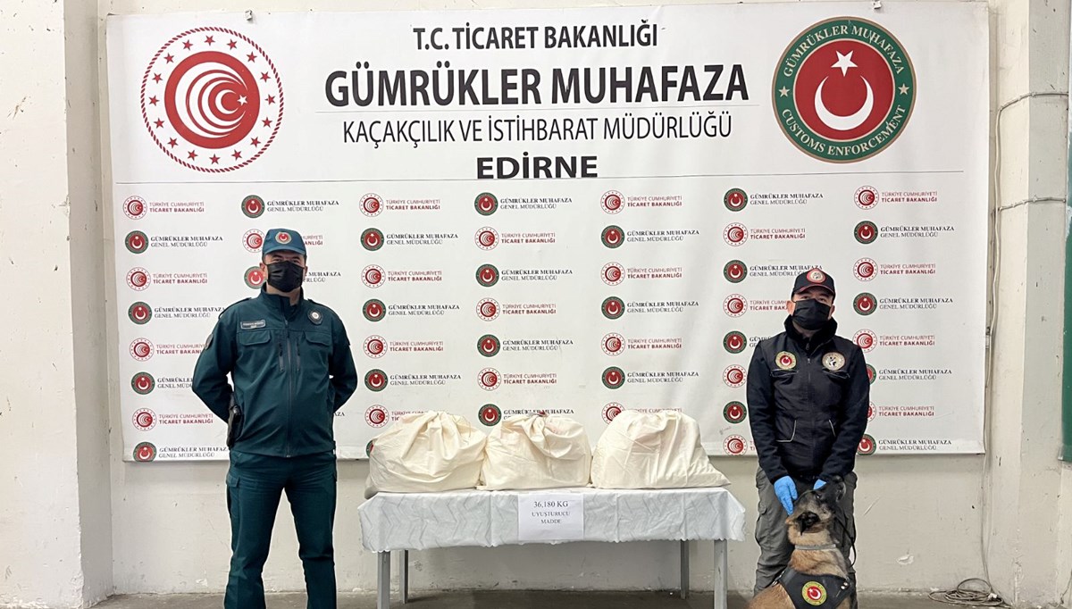 Sınırda kilolarca kokain ele geçirildi
