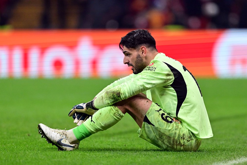 Galatasaray'dan Avrupa'ya veda: 4 gollü maçta kazanan yok - 4