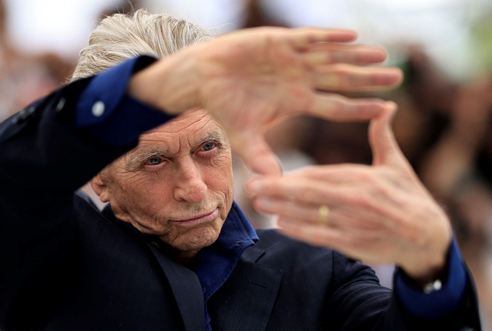 Michael Douglas ve Scarlett Johansson akraba çıktı - 5