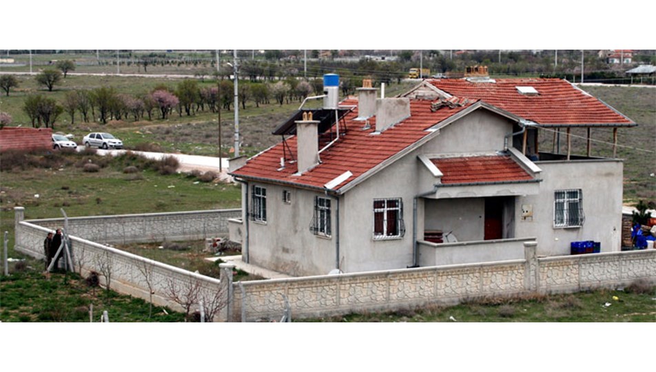 Polis rehinesi olan zanlıyı bayıltamadı