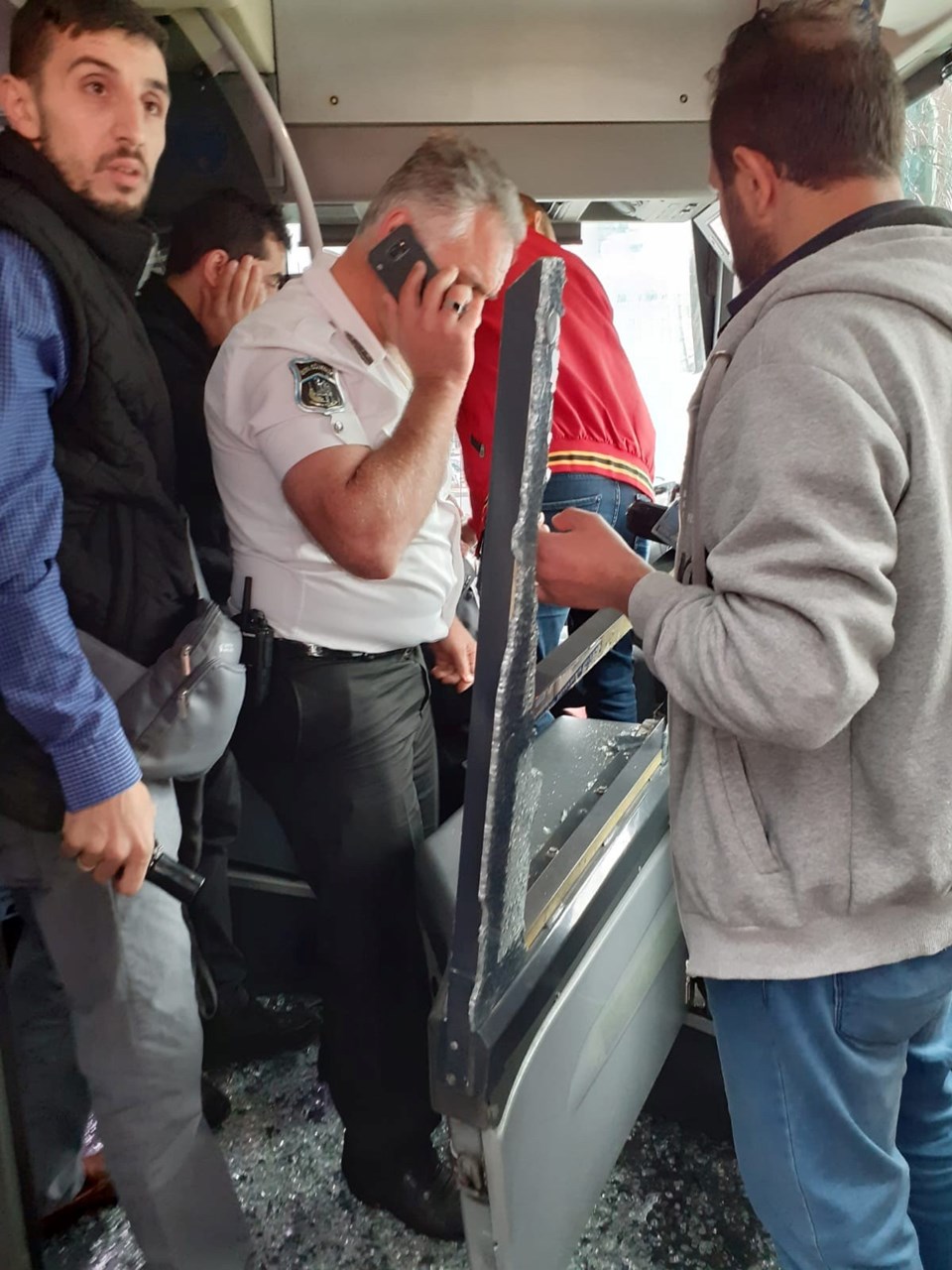 İstanbul'da metrobüs kazası: 11 yaralı - 1
