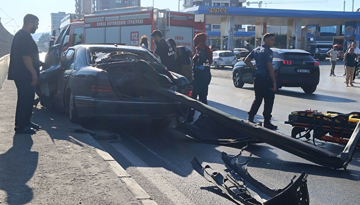 Bursa'da feci kaza: 2 ağır yaralı