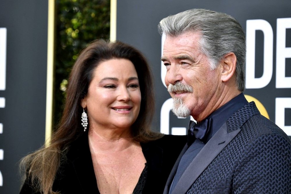 Pierce Brosnan ile Keely Shaye Smith'in oğlu Paris mezun oldu - 4