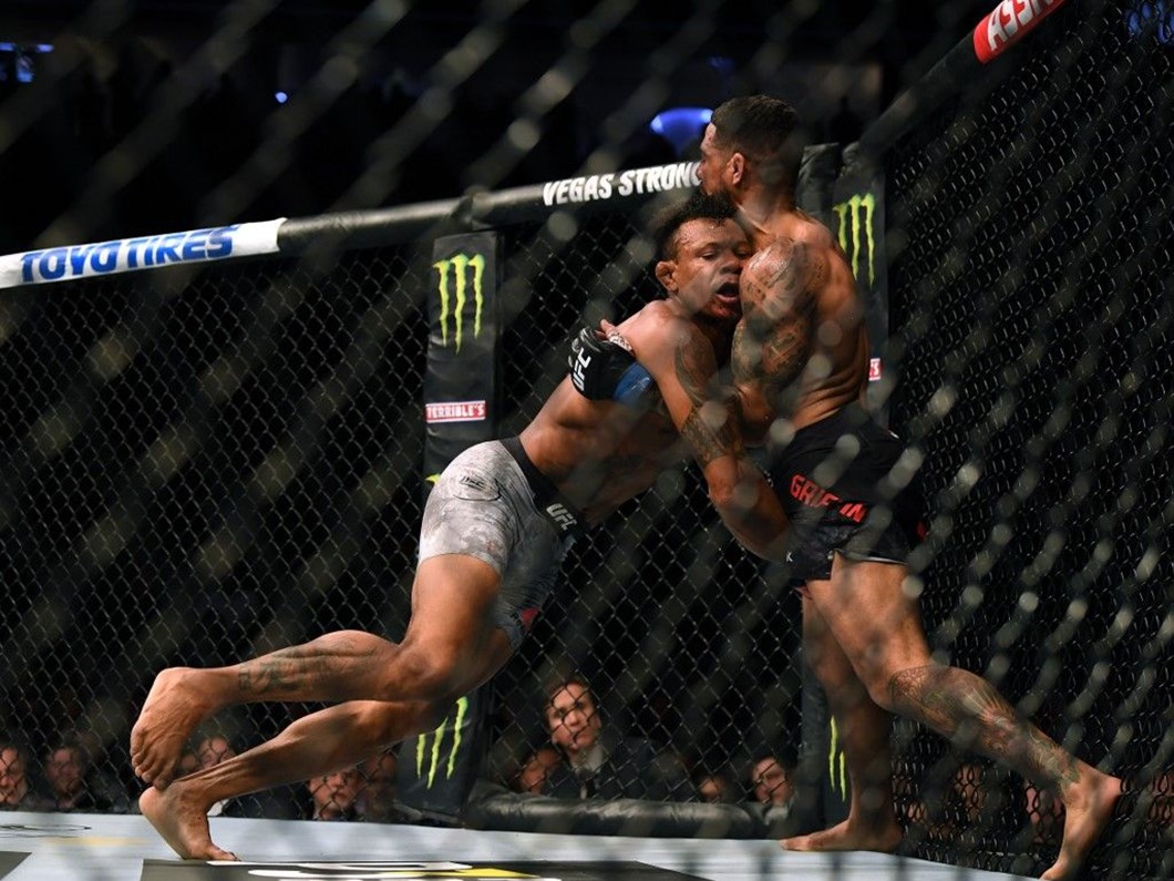 Ufc Gizli Bir Adada Devam Edecek Ntv