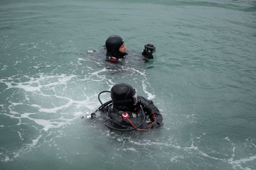 Denizden çıktı: Lastik tekerlekler, teneke kutular, cam şişeler... 76 6 a GijG2USsX1ri7mu4Mg