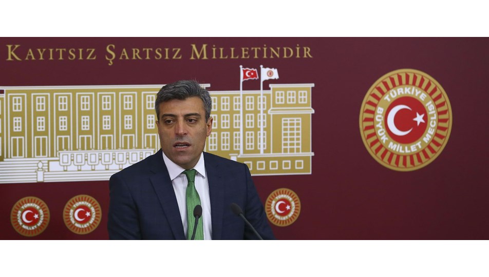 CHP'li Öztürk Yılmaz: Rıza Sarraf ballı vatandaşmış