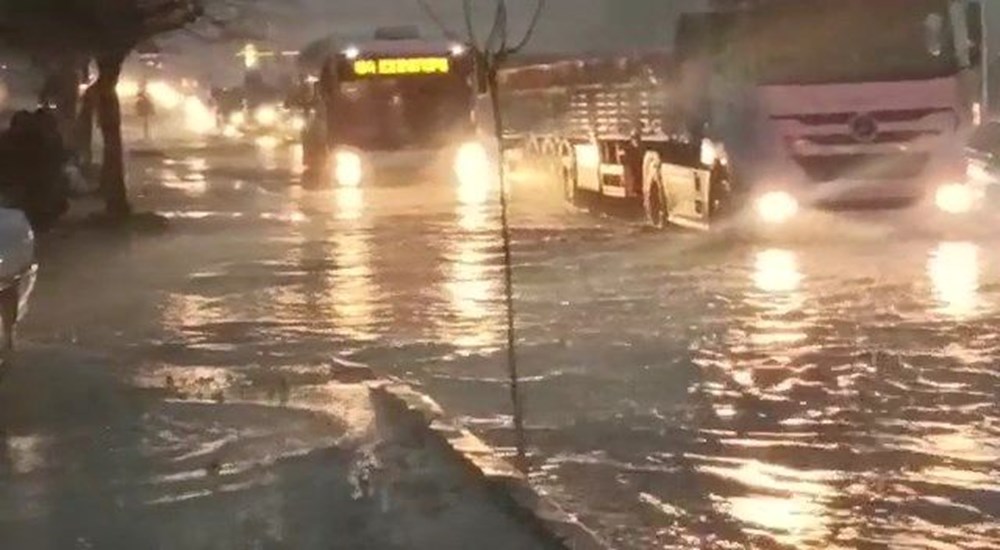 Şanlıurfa ve Adıyaman'ı sel vurdu: 5 can kaybı - 3