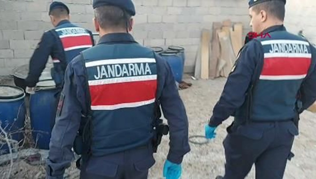 Aksaray'da kaçak içki operasyonu: 2 gözaltı