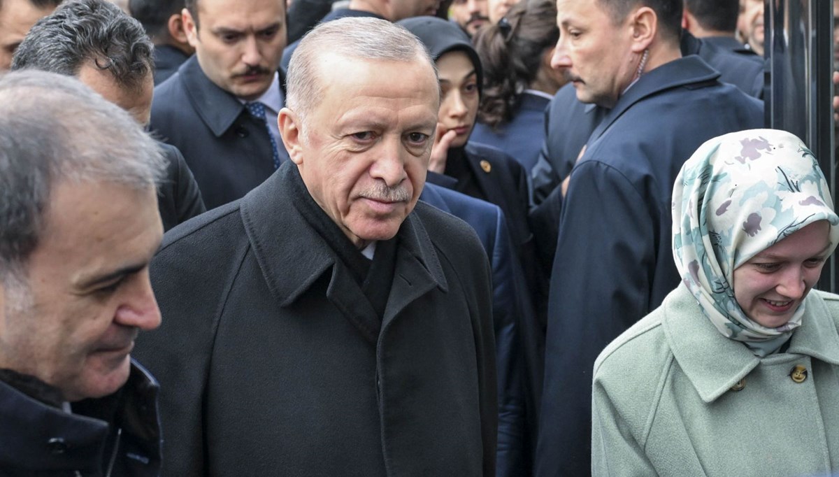 Cumhurbaşkanı Erdoğan: Pazar günü İstanbul adayını duyacaksınız Cumhurbaşkanı Erdoğan: Pazar günü İstanbul adayını duyacaksınız