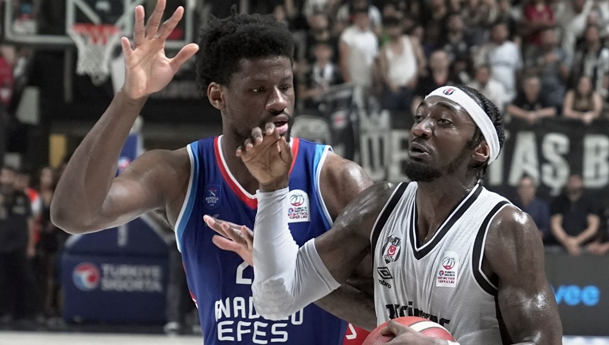 Basketbolda finalde derbi