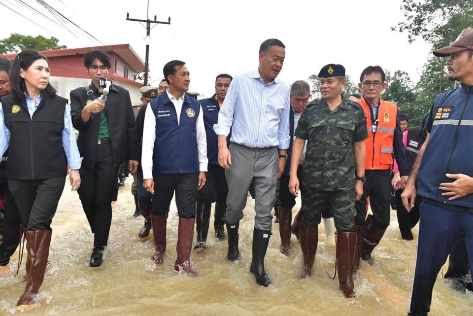 Tayland’da sel felaketi: 20 bin ev etkilendi - 2
