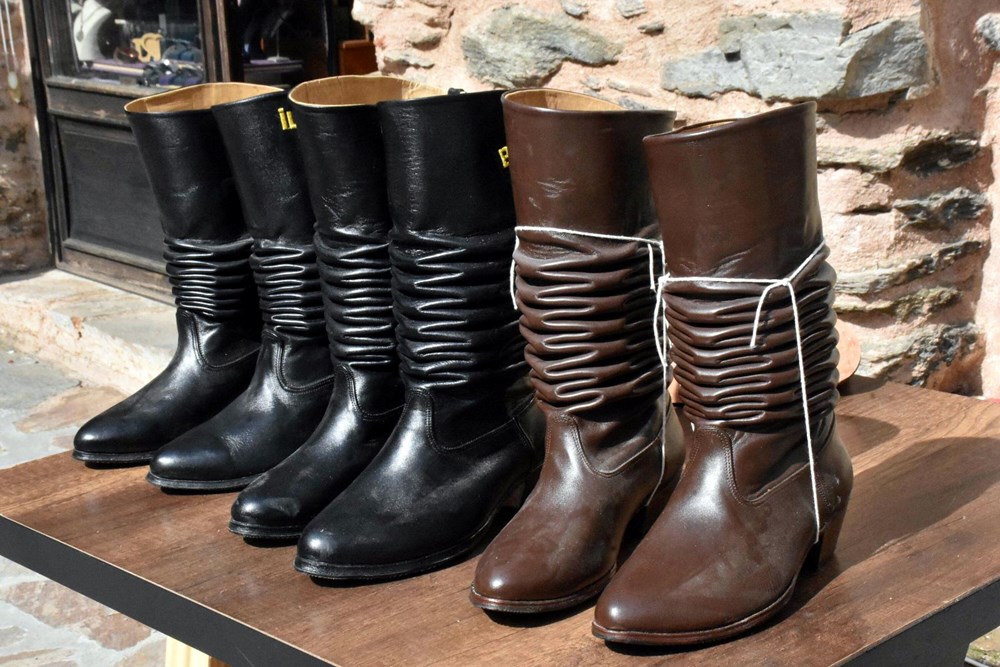 Tireli Hasan usta, 64 yıldır mesleğini sürdürüyor: "Elle yapan öbür usta yok" 77 6guh1FV9G0K842b2a4Mpyg