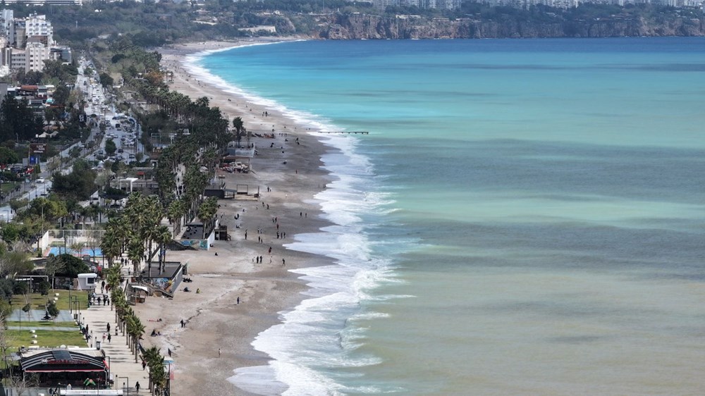 Antalya Sağanağında Deniz Rengi Şoku! 74 6h5eKaVK8kudyQ0bngaCmQ