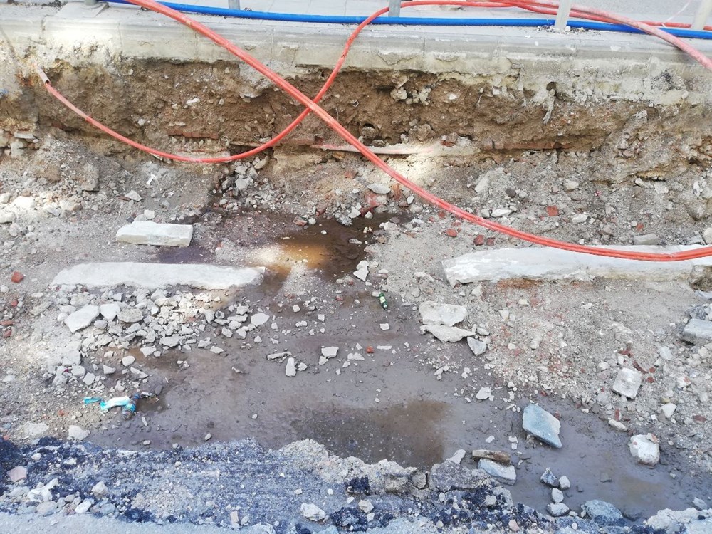 İzmir'de altyapı çalışması sırasında 300 yıllık bedesten bulundu - 4