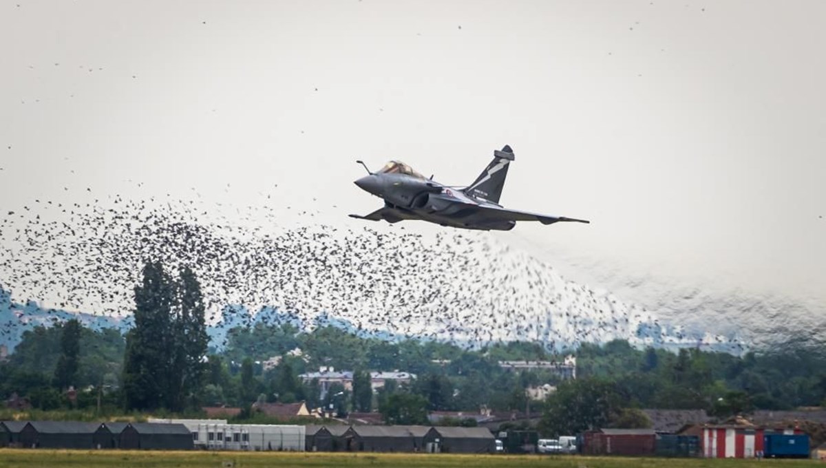 Paris Air Show, 4 yıl sonra Paris’te yeniden düzenlendi Paris Air Show, 4 yıl sonra Paris’te yeniden düzenlendi