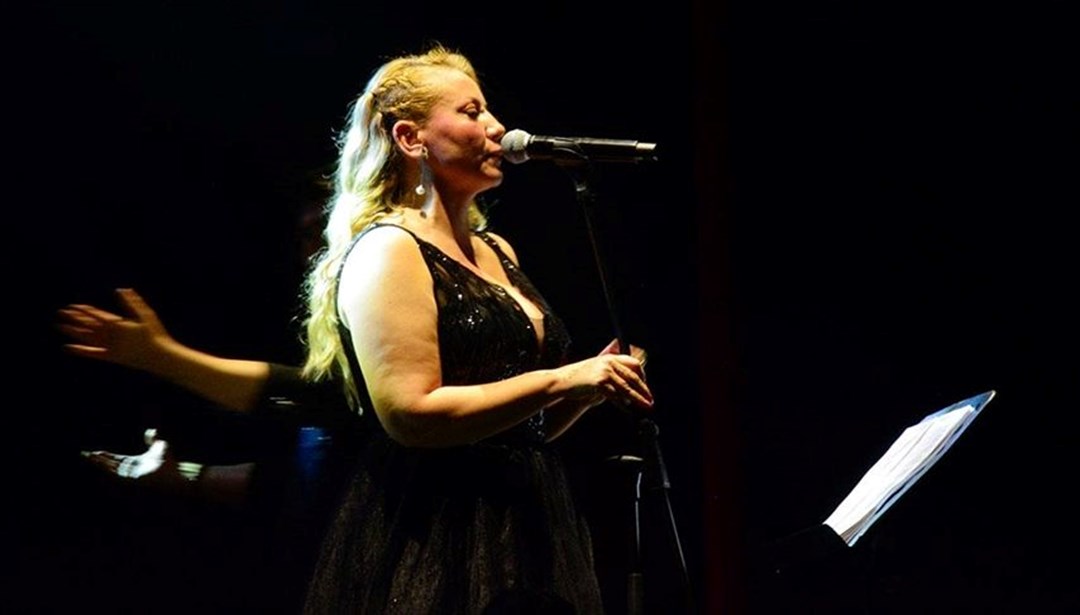 Bursa'da "Zeki Müren Şarkılarıyla Masal Tadında" konseri verildi