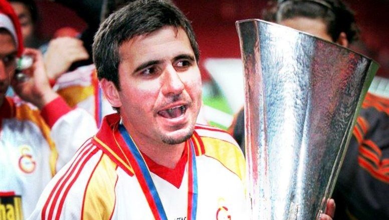 Galatasaray, Gheorghe Hagi'nin doğum gününü kutladı