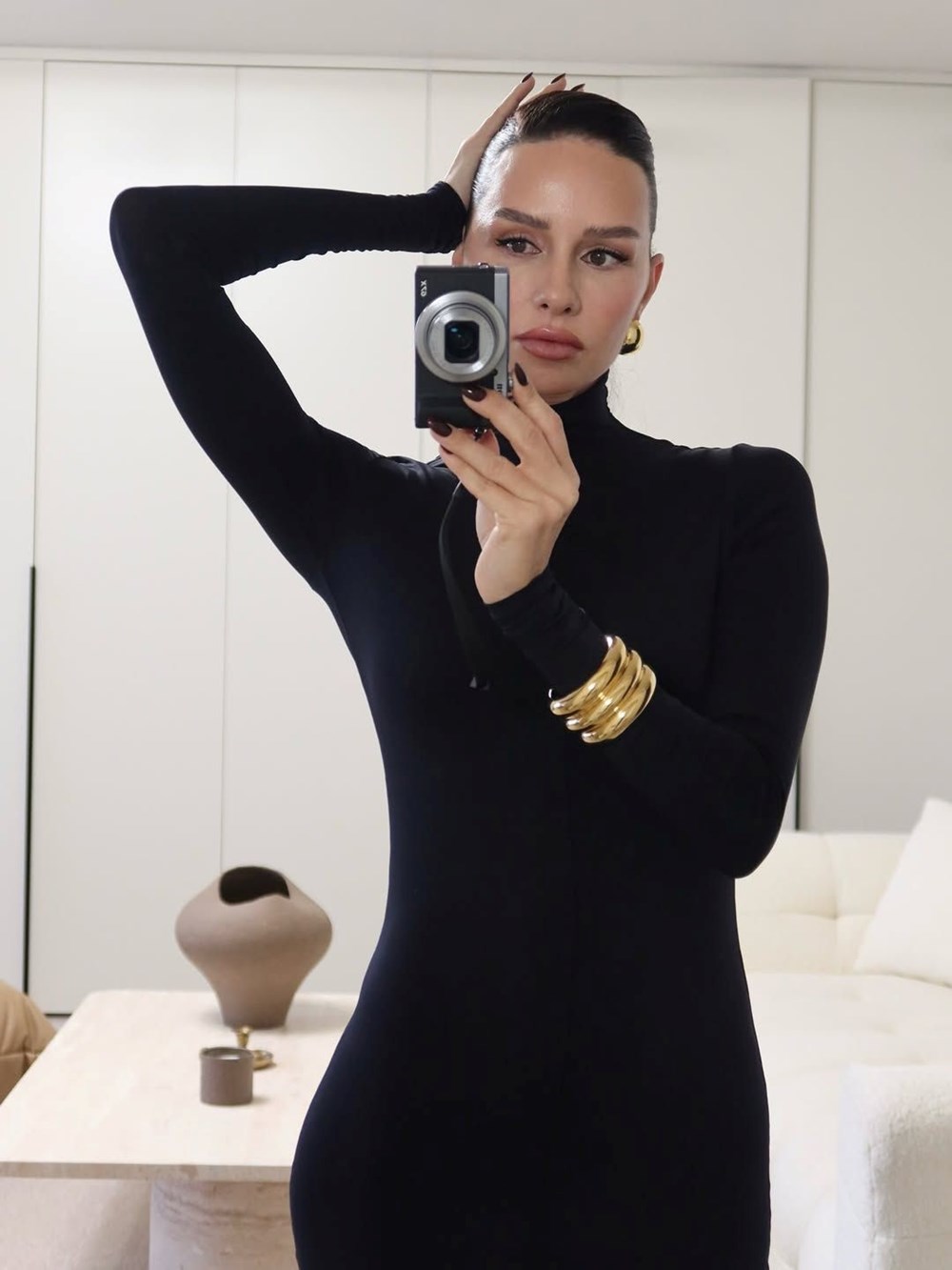 Yasemin Özilhan'dan boşanma açıklaması: 14 yıllık evlilik bitti - 3