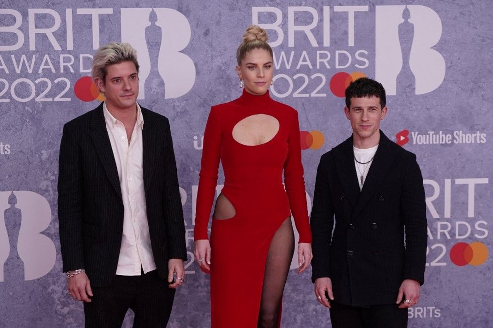 2022 BRIT Ödülleri'nin yıldızı Adele oldu - 19