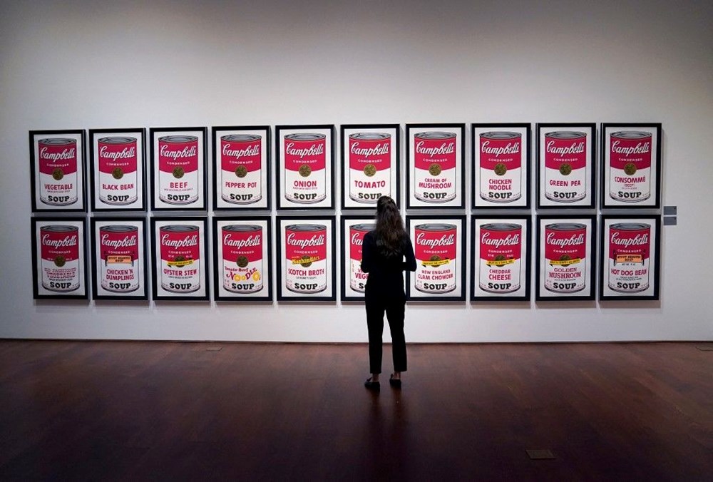 İklim
aktivistleri Andy Warhol’un tablosunu hedef aldı - 2