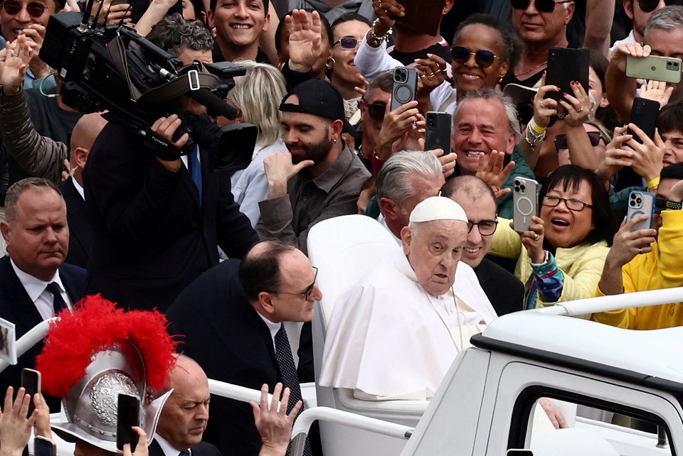ABD Başkan Yardımcısı Vance, Papa Francis’le görüştü - 1