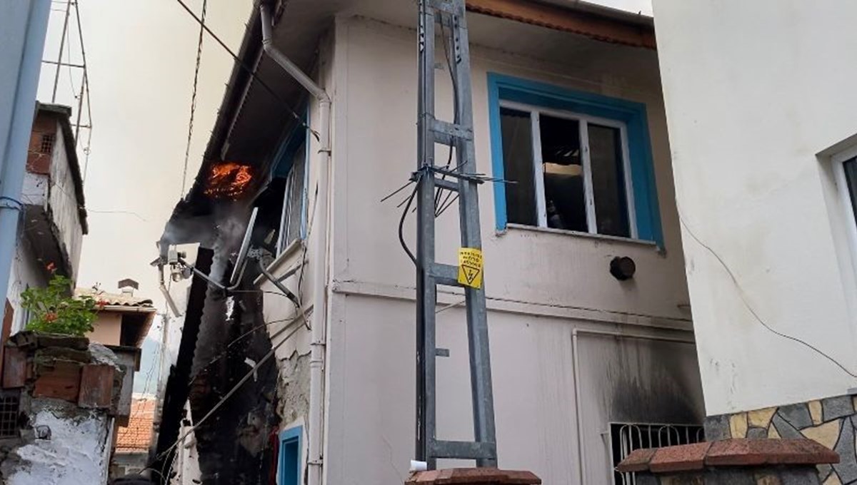 Bursa'da 18 aylık bebek yangında hayatını kaybetti Bursa'da 18 aylık bebek yangında hayatını kaybetti