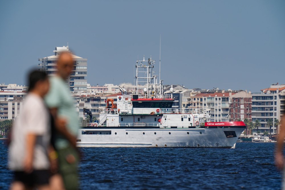 Körfezin bir bölümü yeşile büründü: İzmir Körfezi’ndeki
ölümlere ayrıntılı inceleme - 10