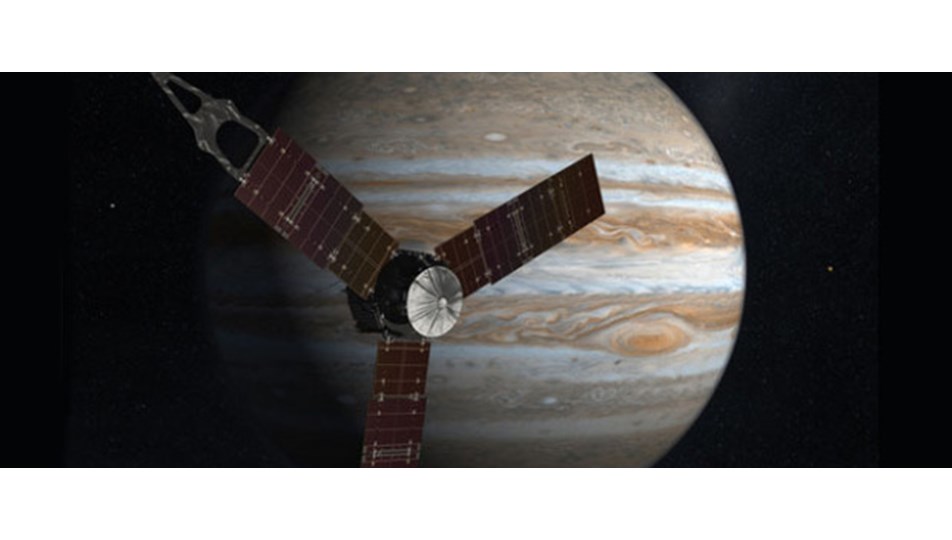 Juno ilk manevrada başarılı