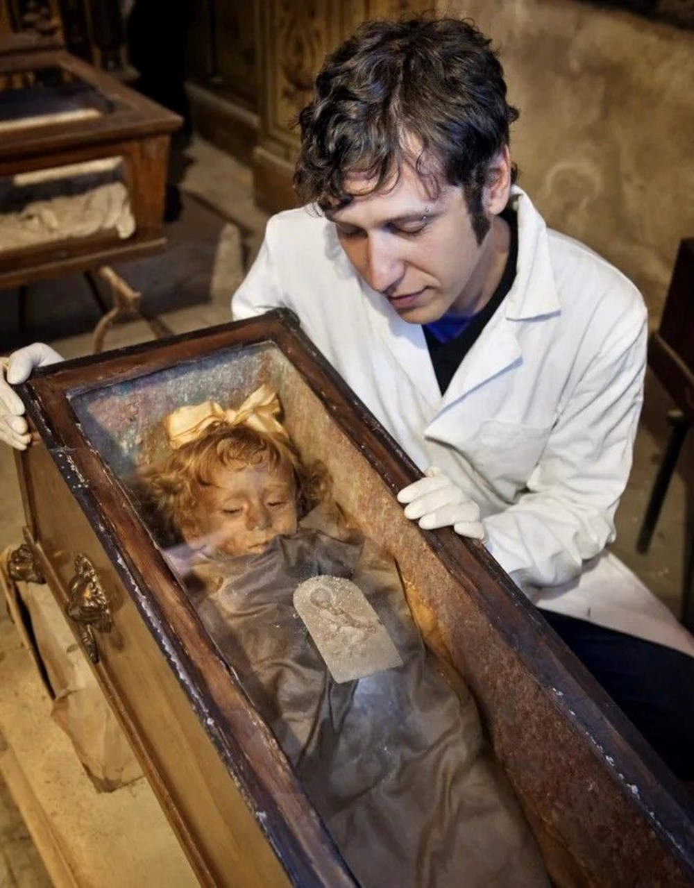 Capuchin Yeraltı Mezarları'nda sergilenen çocuk mumyalarının 200 yıllık sırrı çözülüyor - 8