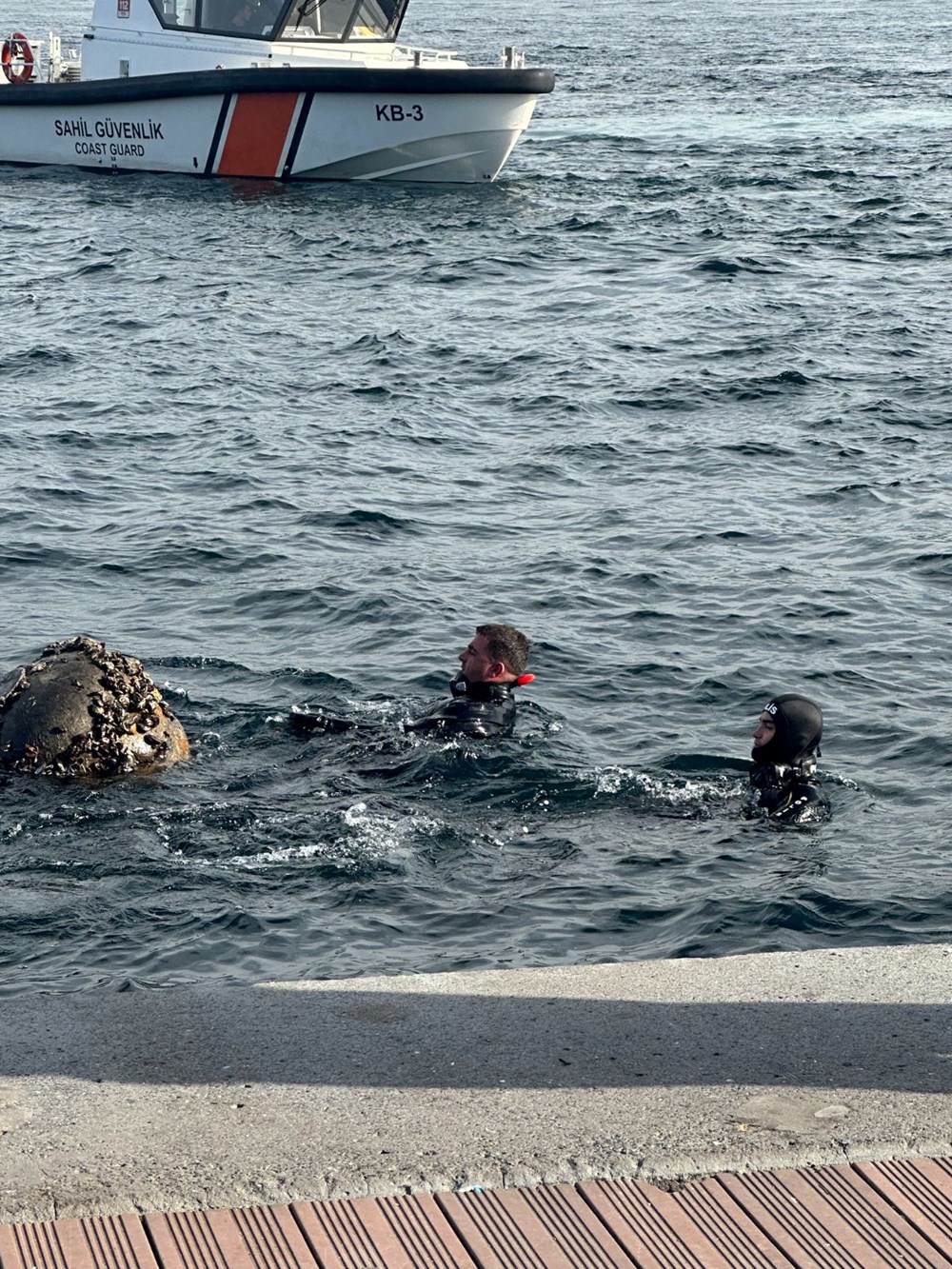 İstanbul Boğazı'nda şüpheli cisim paniği - 7