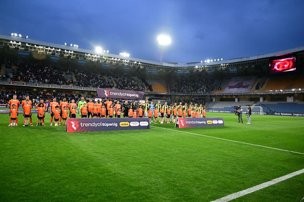 Fenerbahçe, Başakşehir deplasmanında 4 golle kazandı - 6