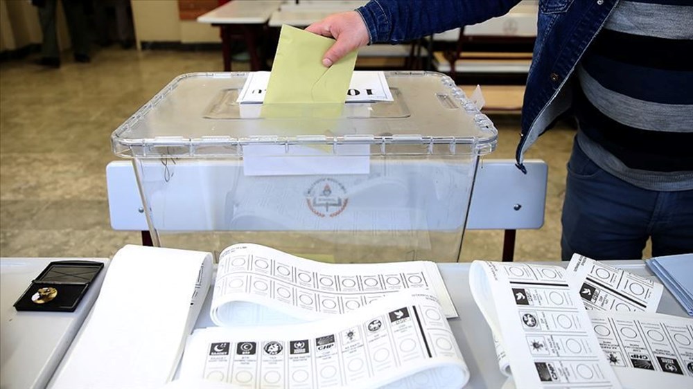 Türkiye bugün sandık başında: 32 ilde oy verme işlemi başladı! Oy verme kaçta bitecek? Seçmenler nasıl oy kullanacak? - 11