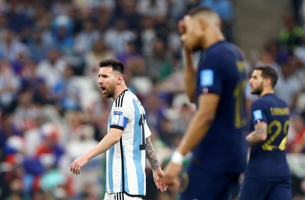 Dünya Kupası 2022 Katar'da şampiyon belli oldu: Messi'li Arjantin Mbappe'li Fransa'ya karşı tarih yazdı - 18