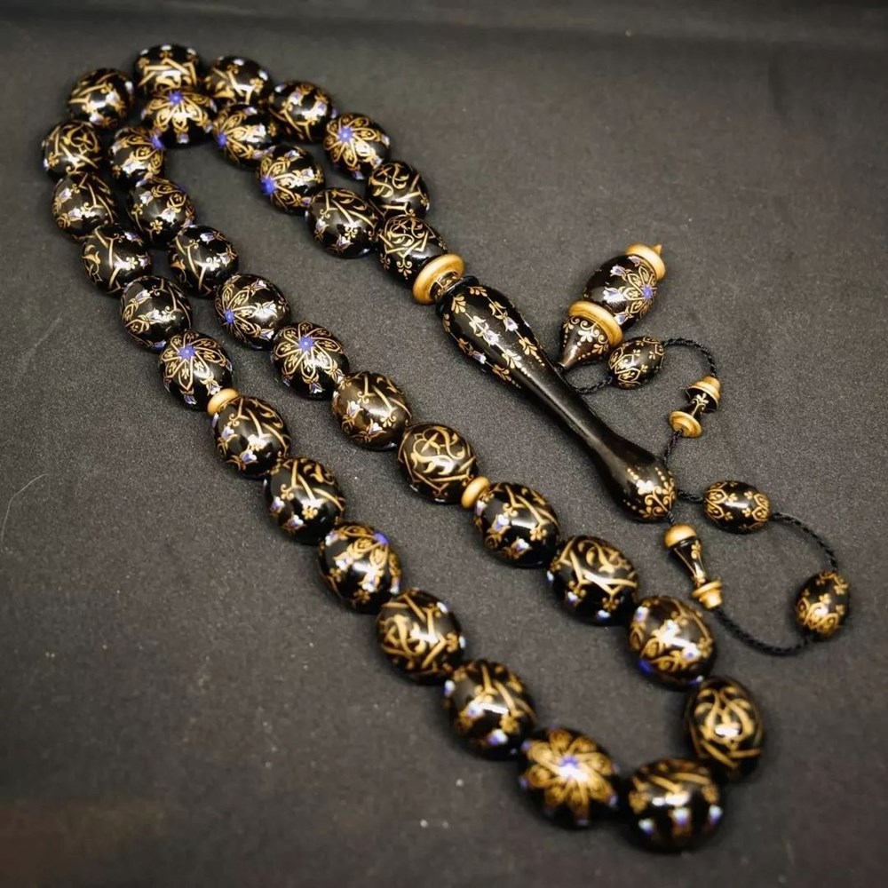 7 ustan�n 9 ayda yapt��� tespih Dubai'ye sat�ld�