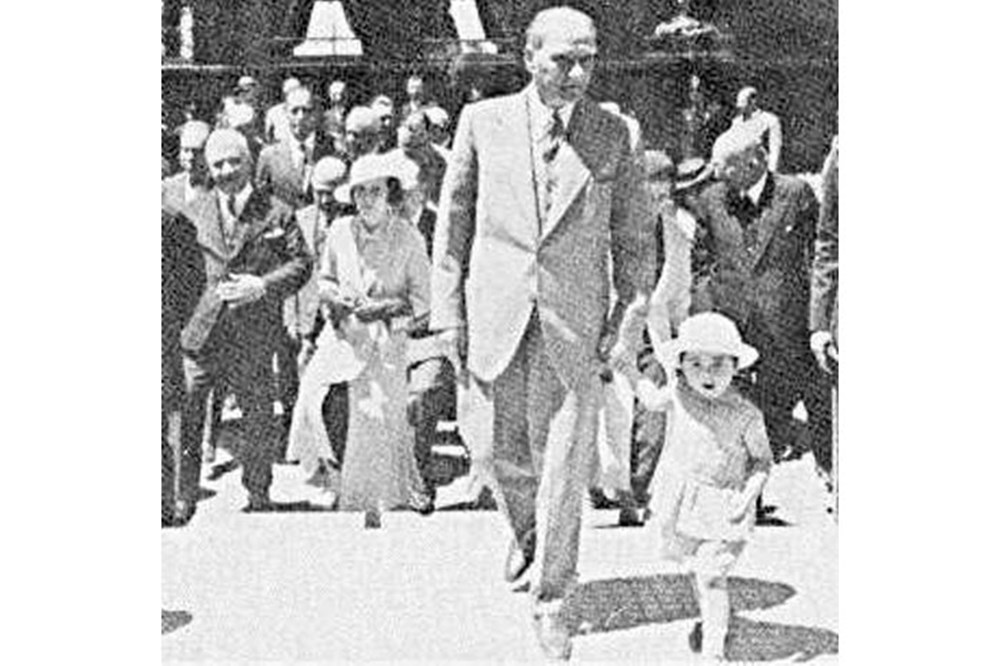 Atatürk'ün çocuk sevgisi - 67