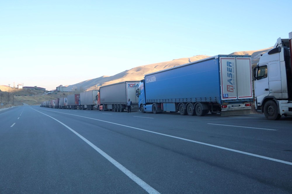 Türkiye- İran sınırında 10 kilometrelik TIR kuyruğu - 7
