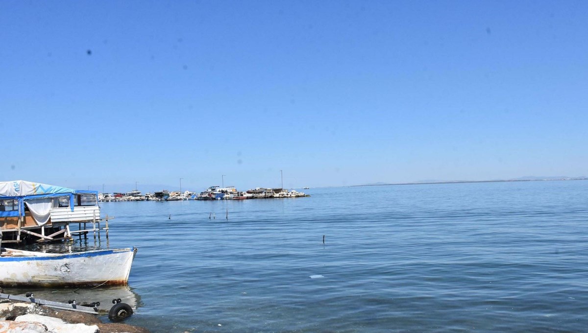 İzmir'i bekleyen tehlike! Zemin çöküyor, önlem alınmazsa sular altında kalabilir İzmir'i bekleyen tehlike! Zemin çöküyor, önlem alınmazsa sular altında kalabilir