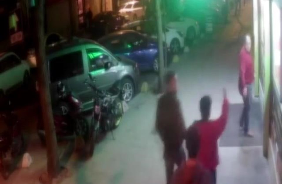 İstanbul'da 3 çocuğu depoya kilitleyen çiğ köftecilere istenen ceza belli oldu - 2