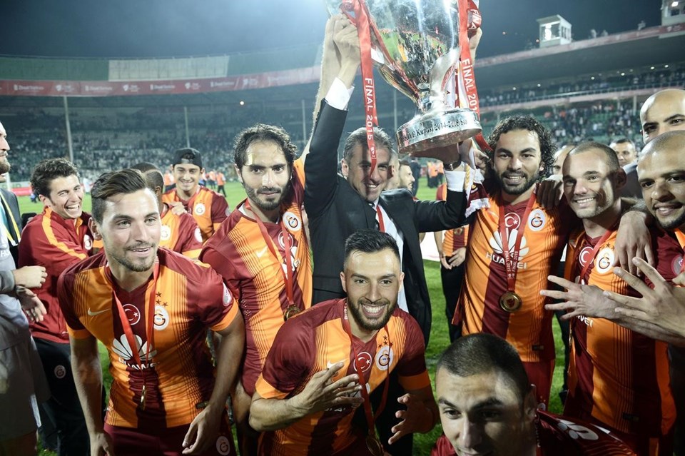 Galatasaray Türkiye Kupası’nı müzesine götürdü - 3