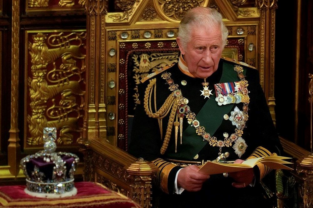Kral Charles'tan Meghan Markle ve Prens Harry'ye zeytin dalı: Taç giyme törenine davet etti - 3