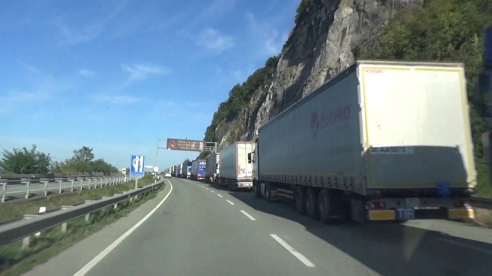 Sarp Sınır Kapısı'nda 15 kilometrelik TIR kuyruğu - 3