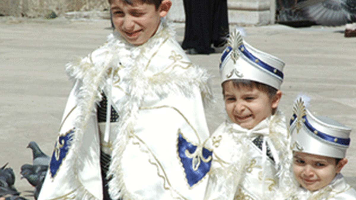 4 6 yas arasi sunnet yaptirmayin