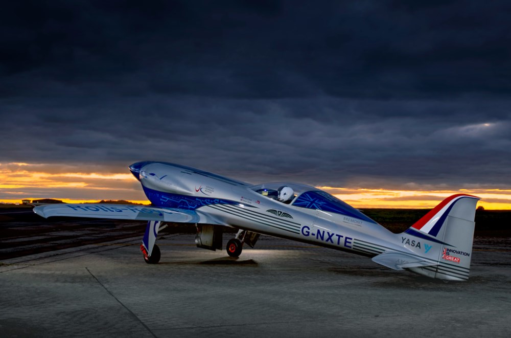 Dünyanın en hızlı elektrikli uçağı tanıtıldı: Saatte 620 km hızla rekor kırdı - 5