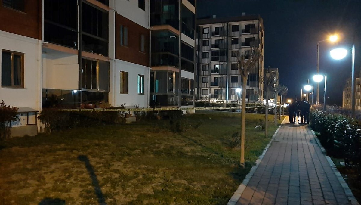 Avukat, evinin bahçesinde ölü bulundu